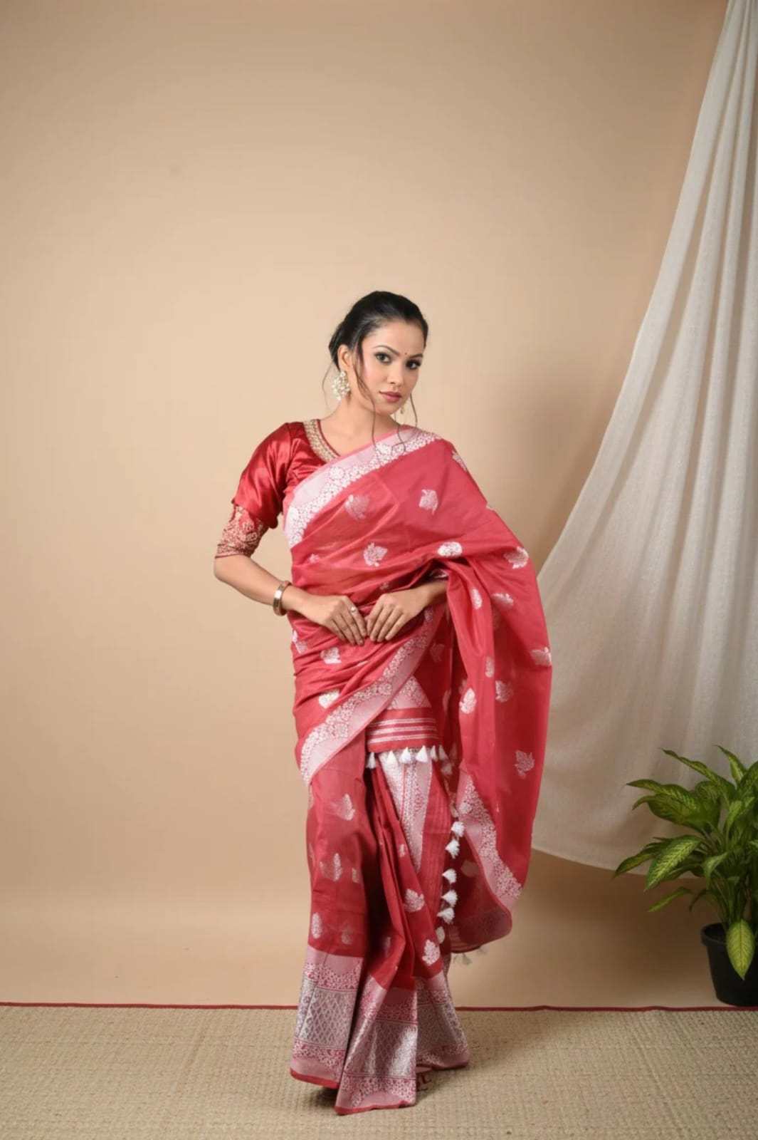 Assam Ruby & Silver Handloom Mix Pat Silk Mekhela Chador
